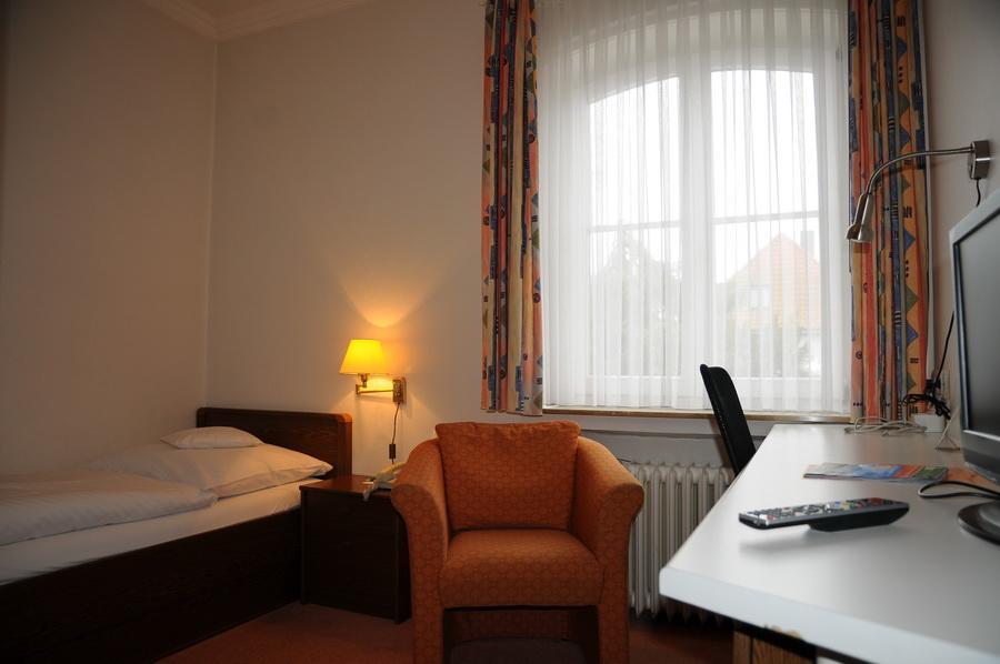 Hotel Hubertus Hannover Esterno foto